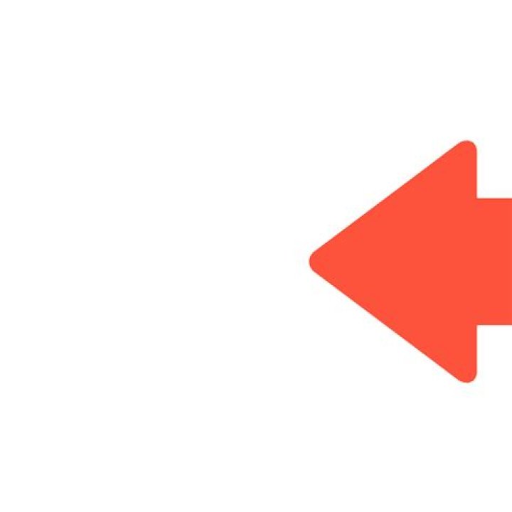An arrow pointing out a circular pool on the map